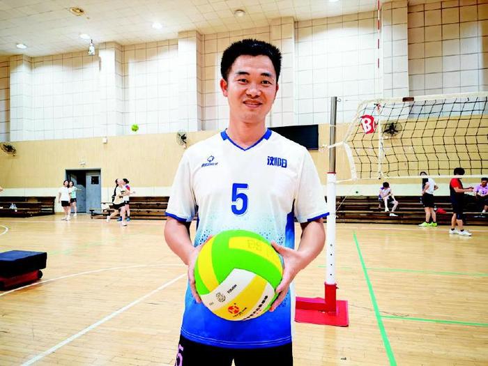 星空体育娱乐平台-“篮球打到40岁，气排球打到60岁！”